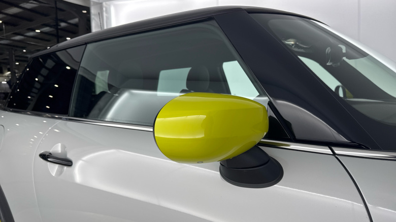 MINI Hatchback 135kW Cooper S Level 2 33kWh 3dr Auto Electric Hatchback